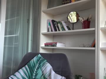 free nude cam girl joobeelee image #1223344