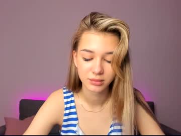 free nude cam girl holly____ image #3175634