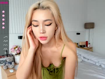 free nude cam girl hee_jin image #1529473