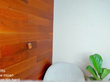 free nude cam girl anne_hatway image #5603785