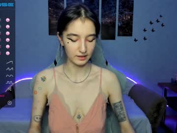 free nude cam girl lil_mika image #59469