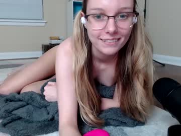 free nude cam girl lily_brooke image #1760217
