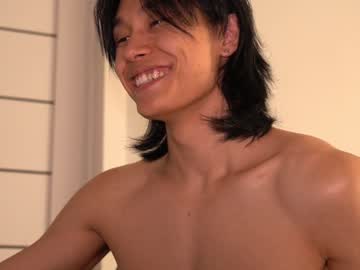 free nude cam man chan_pak image #5023599