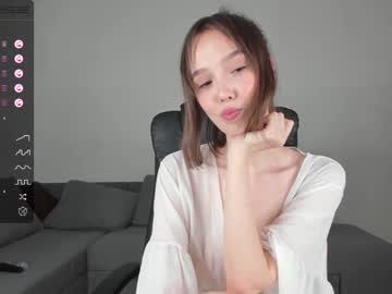 free nude cam girl amilia4u image #4705916