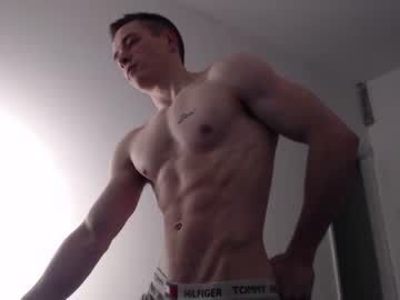 free nude cam man cbgainz image #478337