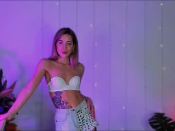 free nude cam girl emmi_rosee image #6601762