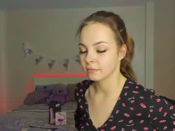 free nude cam girl amy_small image #2915753