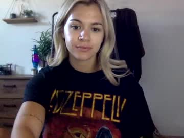 free nude cam girl bottleservicegirl image #2017325