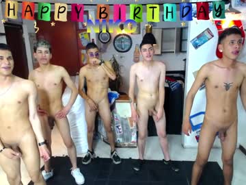 free nude cam man sextwinksx image #4518530