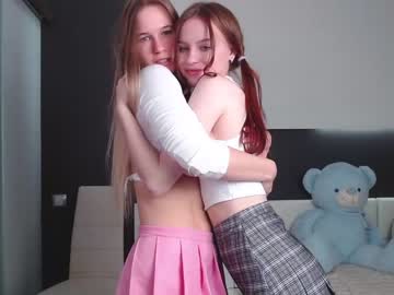 free nude cam couple sofia_flowers image #2571663