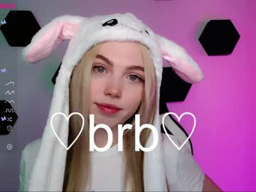 free nude cam girl small_blondee image #4283446
