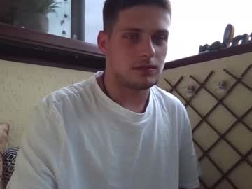 free nude cam man roberto_twink1 image #4678187