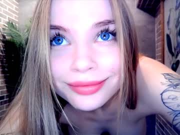 free nude cam girl leiavelvet image #354443