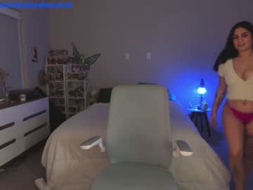 free nude cam girl doubedeesarai image #3244628