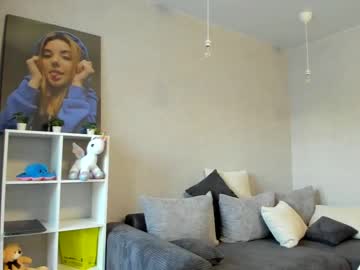 free nude cam girl olli_ver image #3297198