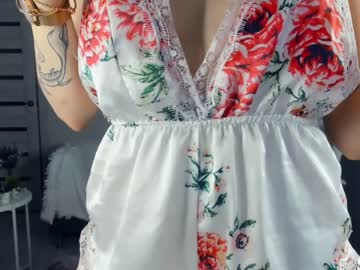 free nude cam girl scarlett_711 image #1090563
