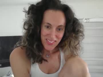 free nude cam girl sixfootsiren image #6940738