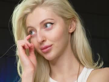 free nude cam girl yournaughtymiss image #6612226