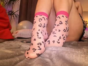 free nude cam girl juicyandthepussyblvd image #3310415