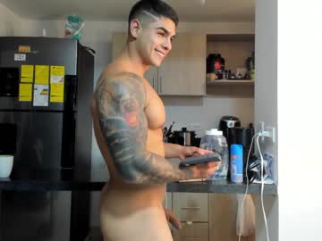 free nude cam man nicolasmuscle image #6118839