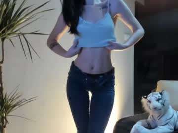 free nude cam girl sofiaandwonderland image #2037504
