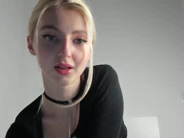free nude cam girl yournaughtymiss image #2334099