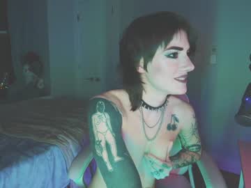 free nude cam girl aynmarie image #4817303