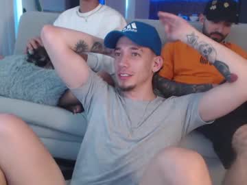 free nude cam man fratguysonline image #4613402
