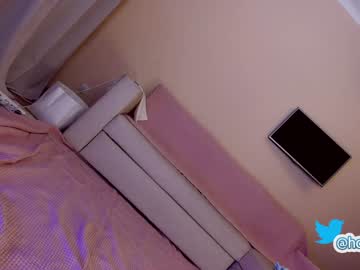 free nude cam girl hollyextra image #2889132