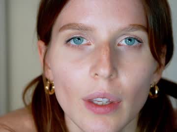free nude cam girl ellaa91 image #2681774