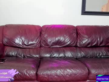 free nude cam girl violetttflowers image #4780513