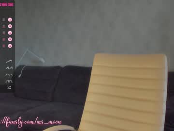 free nude cam girl tia__moon image #4751224