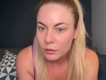 free nude cam girl leannequeen113 image #2456161