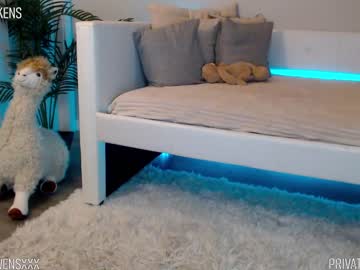 free nude cam girl oliviaowens image #1406629