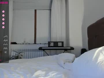 free nude cam girl hee_jin image #3234536