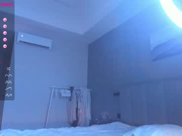 free nude cam girl hee_jin image #2459436