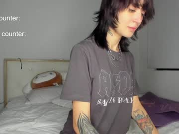 free nude cam girl lonelly_lolly98 image #6794475