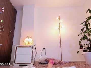 free nude cam girl ashley2004_ image #6081762