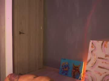 free nude cam girl estefenia_riveras image #6064451