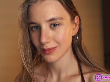 free nude cam girl alexispeach image #580618