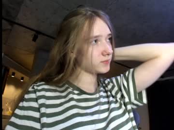 free nude cam girl mysat image #1066789