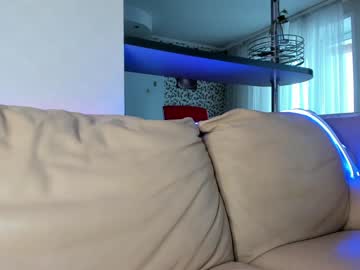free nude cam girl nensi_88 image #15137