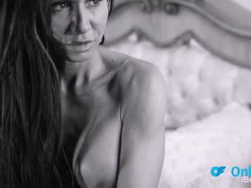 free nude cam girl fitmilfbecca image #3171186