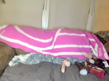 free nude cam girl charlottemae97 image #1228944