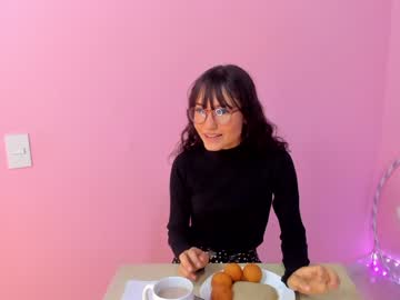 free nude cam girl little_effy18 image #3158308