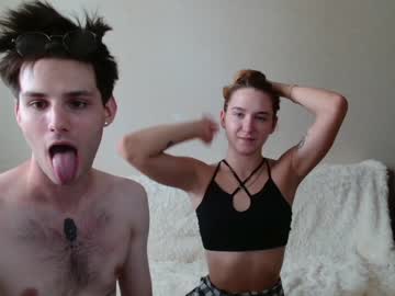 free nude cam couple lui_and_jasmin image #2141138