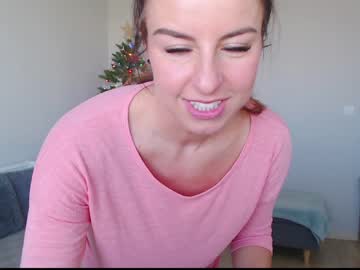 free nude cam girl emerald_kittycat image #3190149