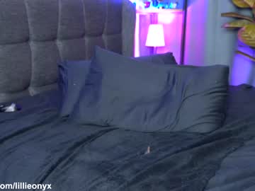 free nude cam girl lillieonyx image #523392