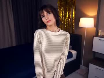 free nude cam girl odettehatt image #7000358