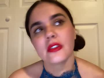 free nude cam girl gia_is_horny image #4706178